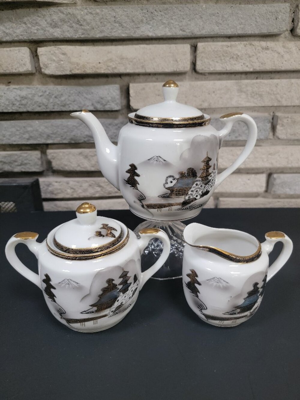 Vintage Hayasi Kutani teapot, creamer, and lidded sugar made in Japan, Pagoda